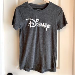 Disney Charcoal Gray Graphic T-Shirt (M)